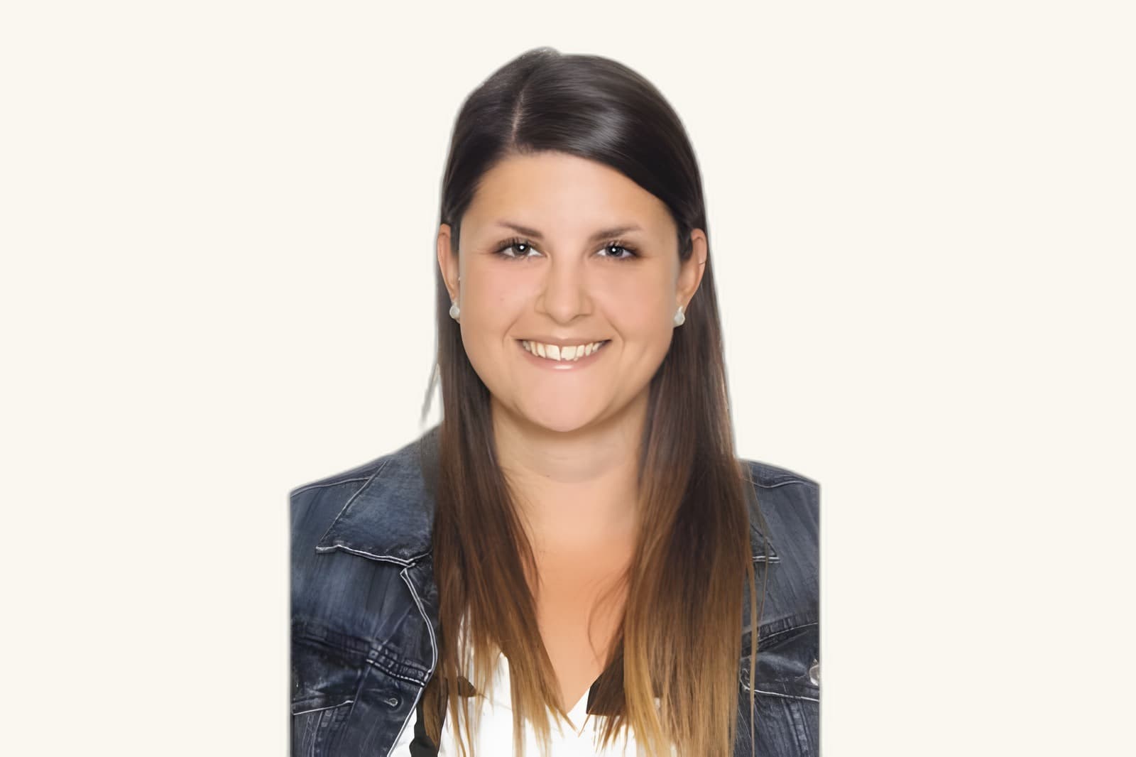 Martina Weinhandl, Vertragsverwaltung